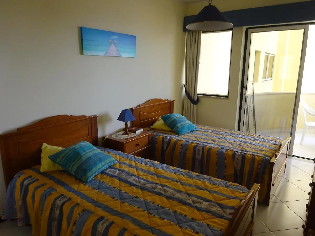 Apartamento T1 Com Piscina E Vista Mar - Praia Da Rocha Portimao 0*,  Portugal